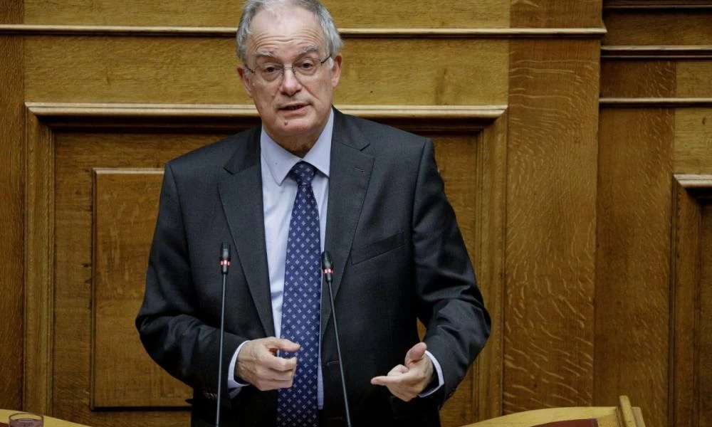 Τασούλας: Με κανόνες προστασίας συνεχίζεται η λειτουργία της Βουλής